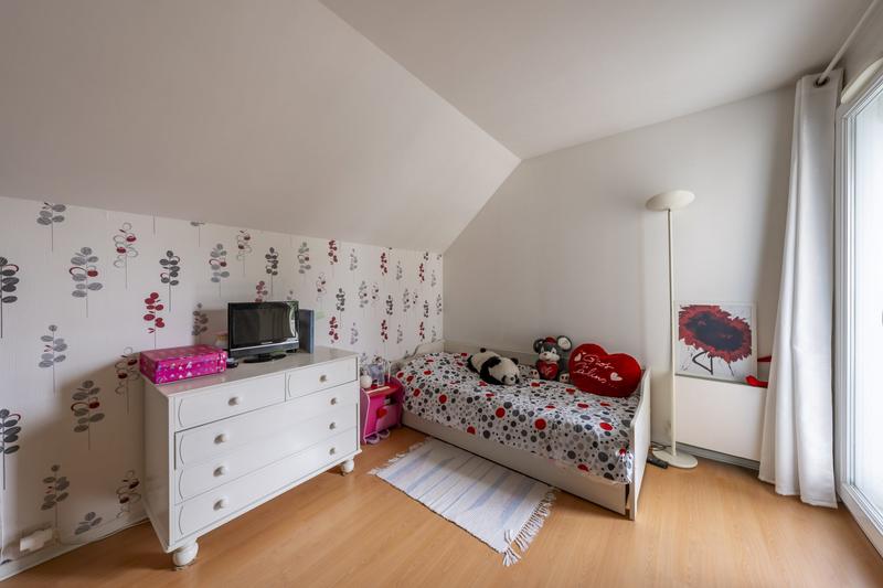 Maison - 175 m² - 8 pièces