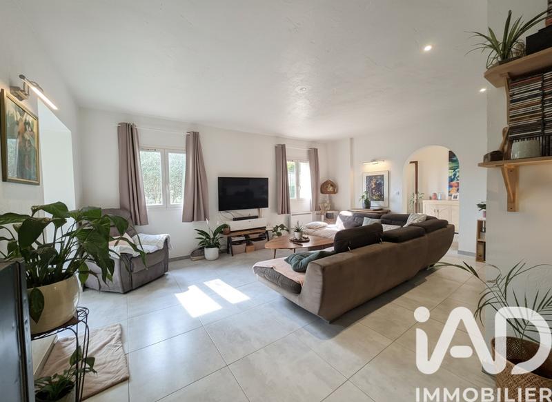 Maison - 157 m² - 6 pièces