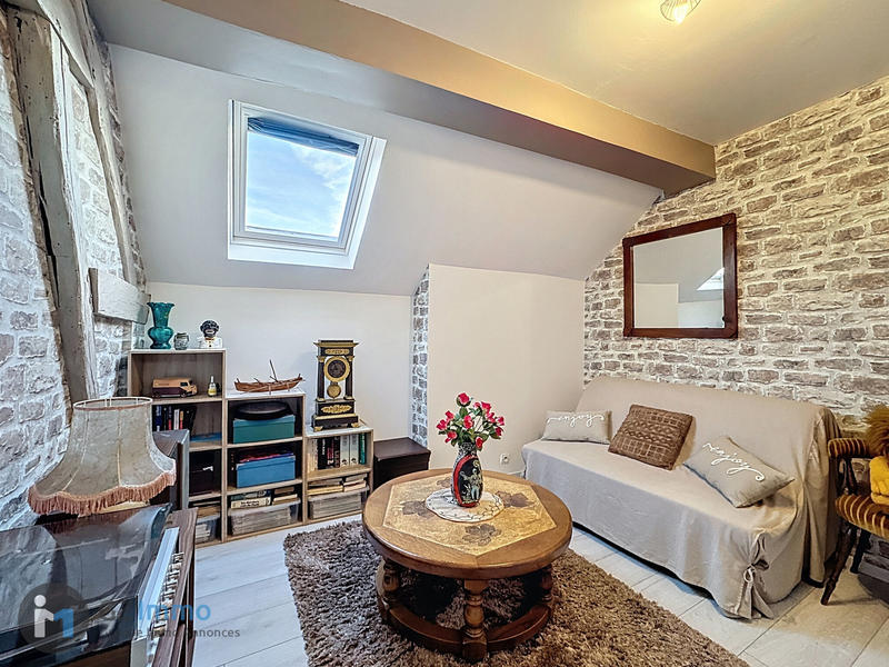 Maison - 98 m² - 6 pièces