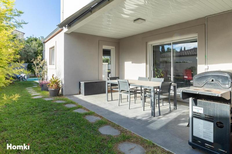 Maison - 137 m² - 6 pièces