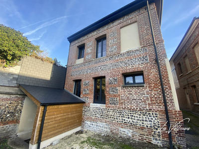 Maison ancienne - 151 m² - 6 pièces