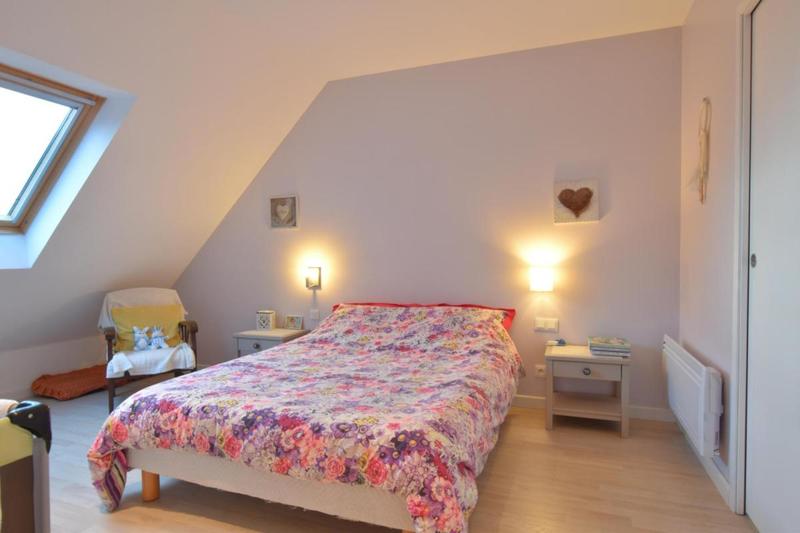 Maison - 220 m² - 6 pièces