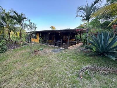 Maison - 167 m² - 3 pièces