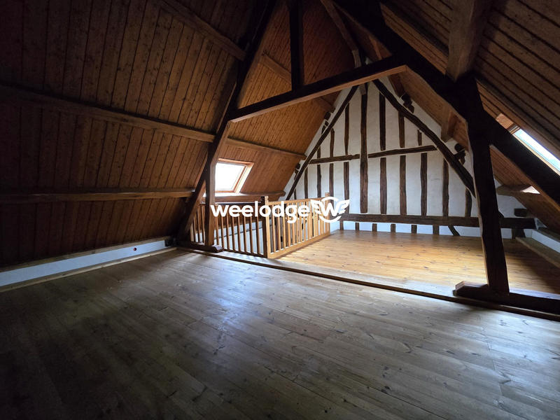 Maison ancienne - 188 m² - 8 pièces