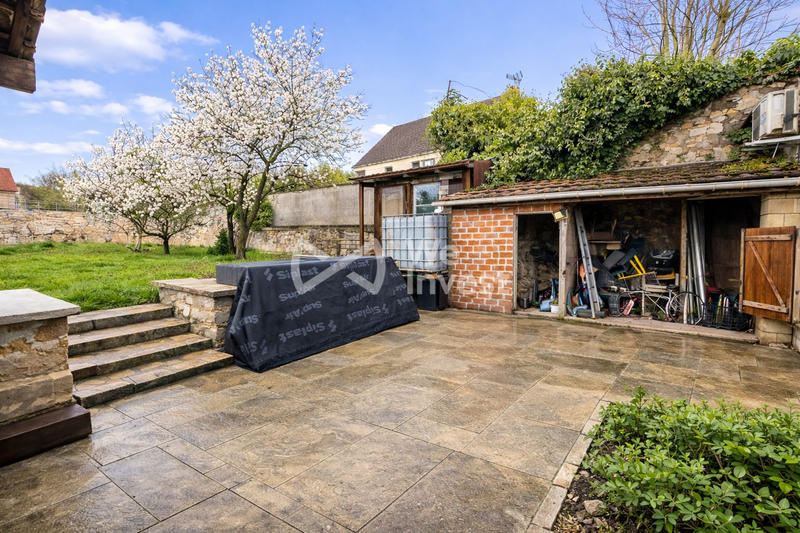 Maison - 115 m² - 6 pièces