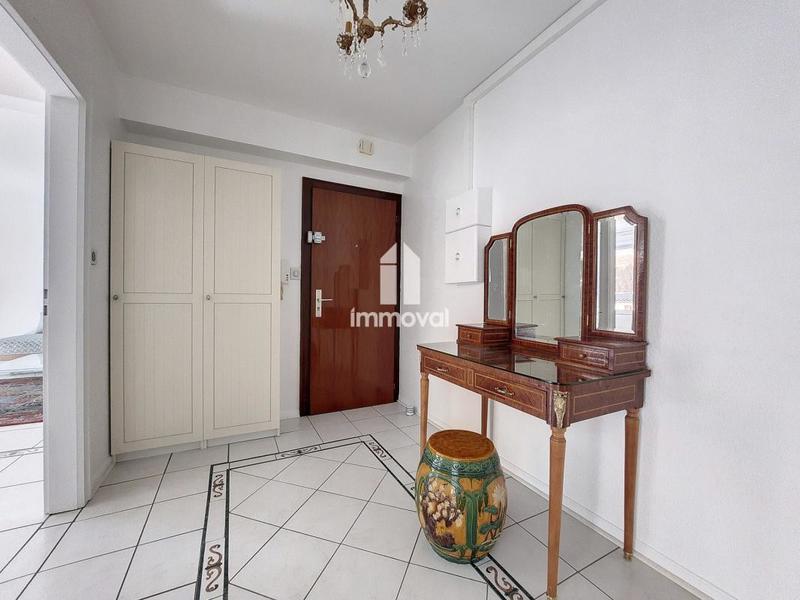 Appartement - 72 m² - 2 pièces