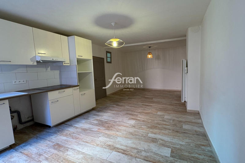 Maison de village - 104 m² - 4 pièces