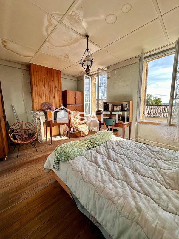 Maison - 90 m² - 3 pièces