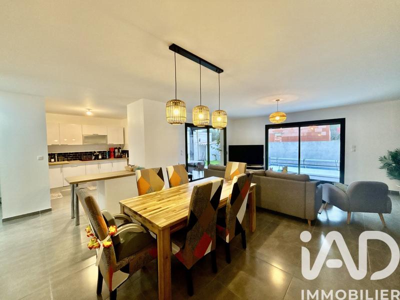Maison - 126 m² - 5 pièces