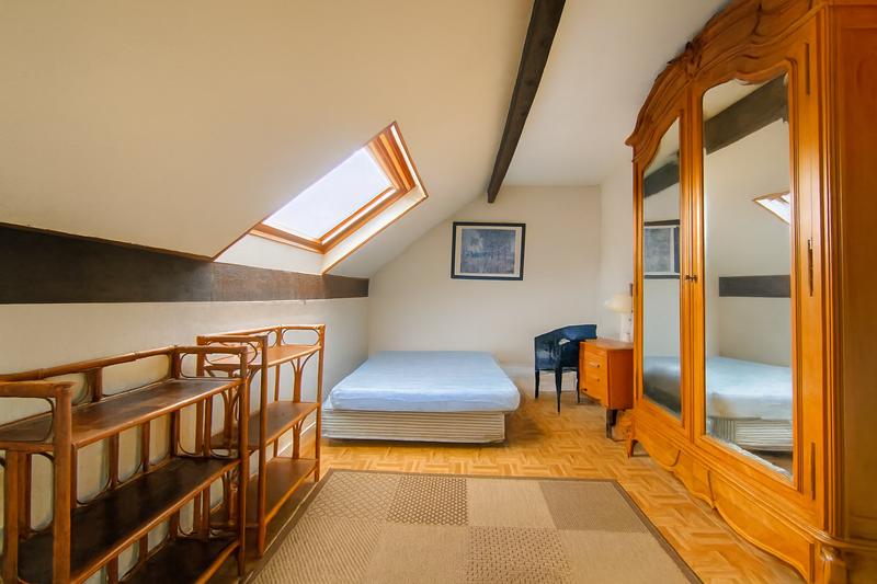 Maison - 96 m² - 5 pièces