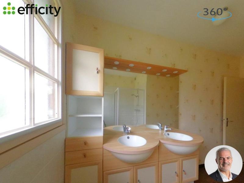 Maison - 102 m² - 5 pièces