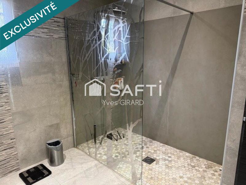 Maison - 150 m² - 5 pièces