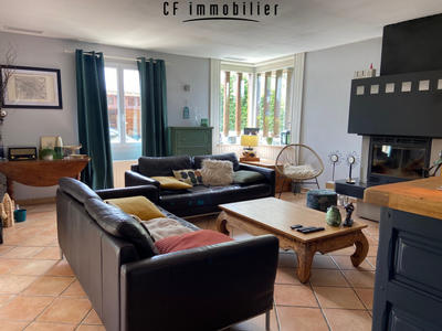 Maison - 127 m² - 6 pièces