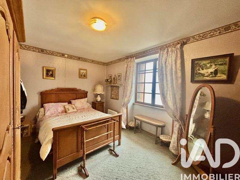 Maison - 192 m² - 7 pièces