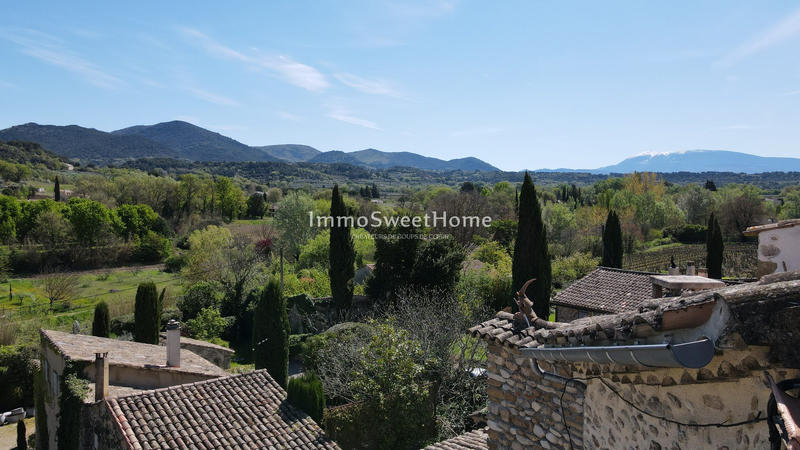 Maison - 143 m² - 7 pièces