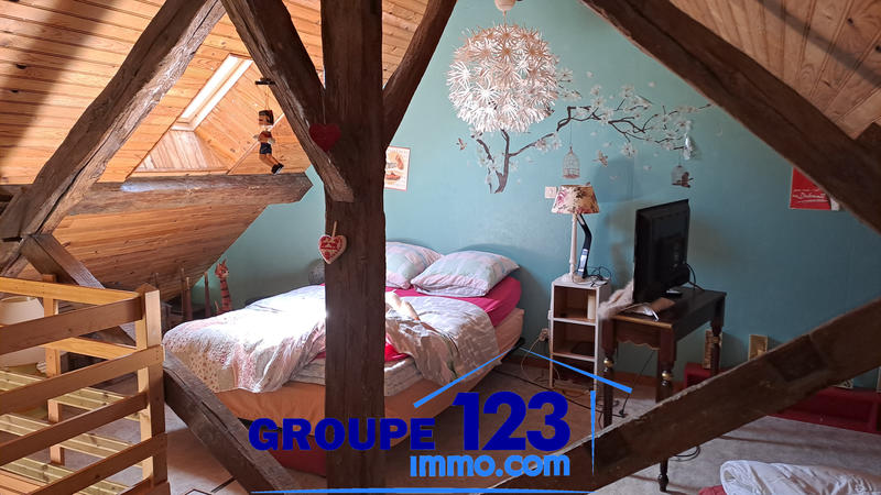 Maison - 93 m² - 4 pièces