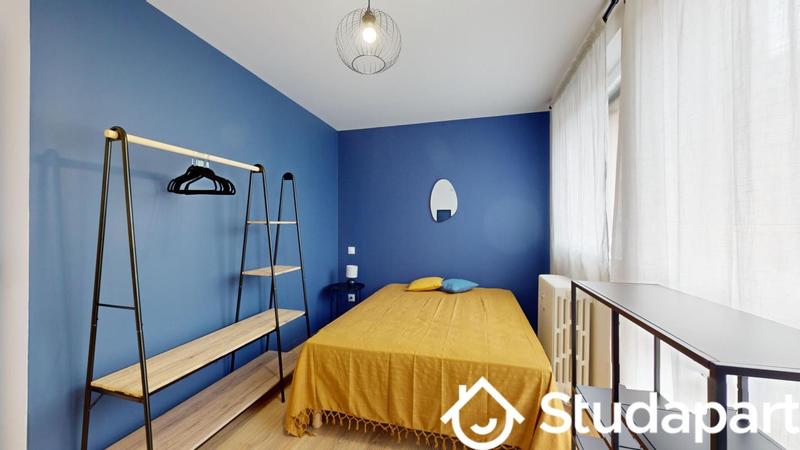 Chambre - 13 m² - 1 pièce