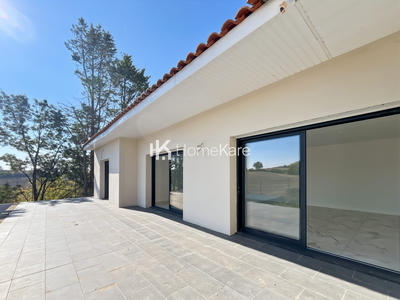Maison - 130 m² - 4 pièces