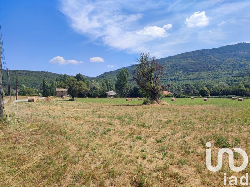 Terrain - 3 174 m²
