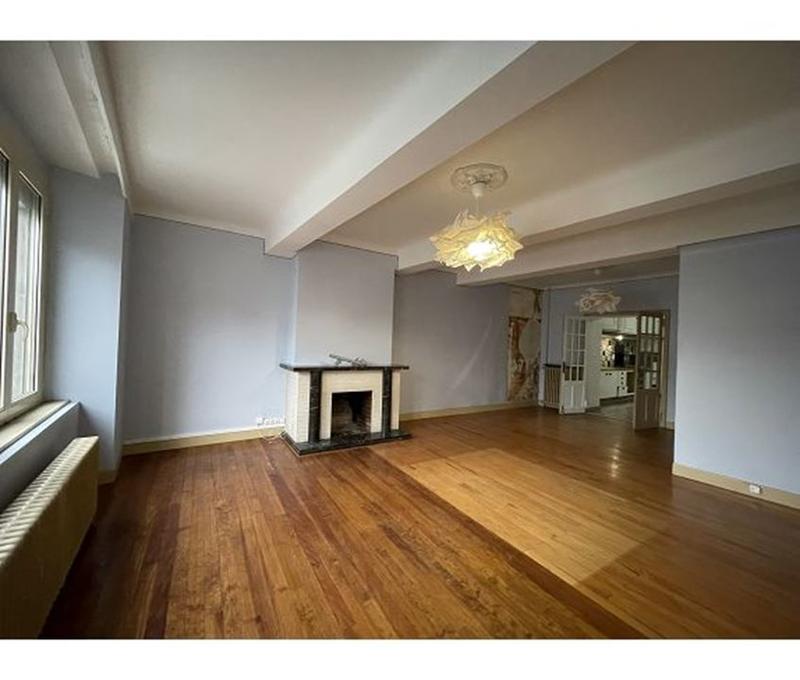 Maison de ville - 184 m² - 6 pièces