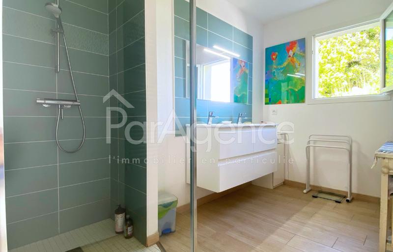 Maison - 174 m² - 5 pièces