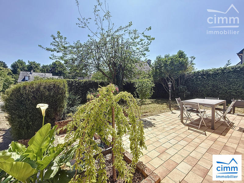 Maison traditionnelle - 112 m² - 6 pièces