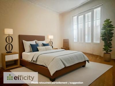 Appartement ancien - 82 m² - 3 pièces