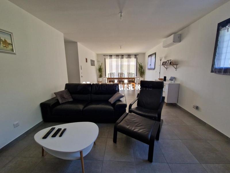 Maison - 105 m² - 4 pièces