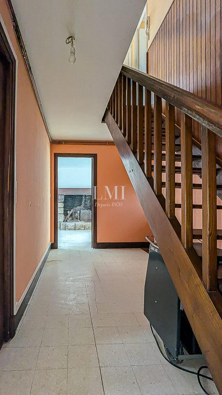 Maison traditionnelle - 150 m² - 7 pièces