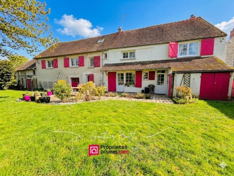 Maison - 250 m² - 9 pièces