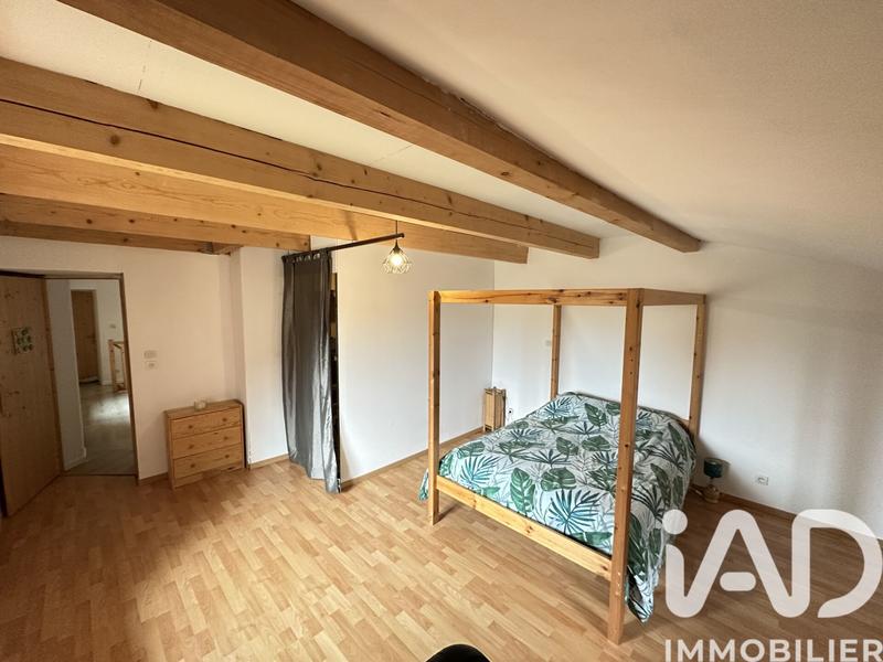 Maison - 120 m² - 3 pièces