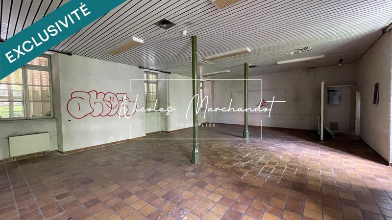 Immeuble - 3 720 m²