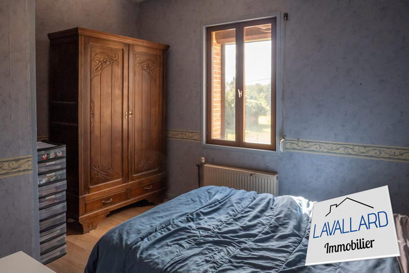 Maison - 140 m² - 5 pièces