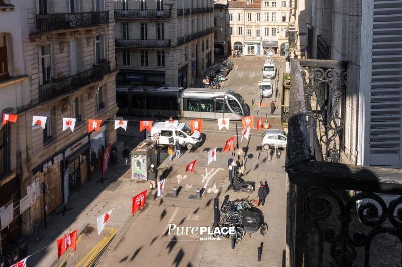 Appartement - 92 m² - 3 pièces