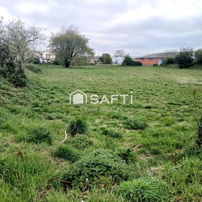 Terrain - 975 m²