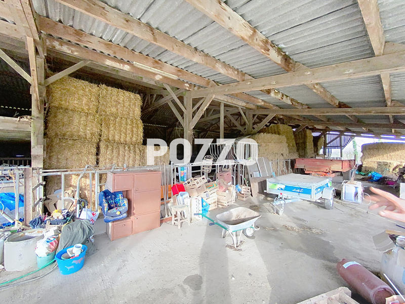 Maison - 137 m² - 7 pièces