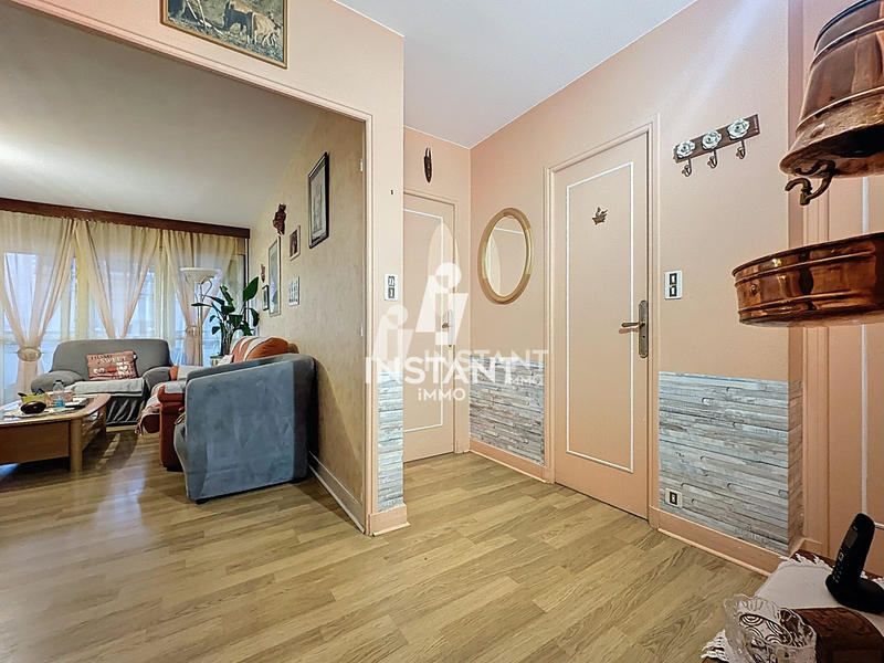 Appartement - 60 m² - 4 pièces