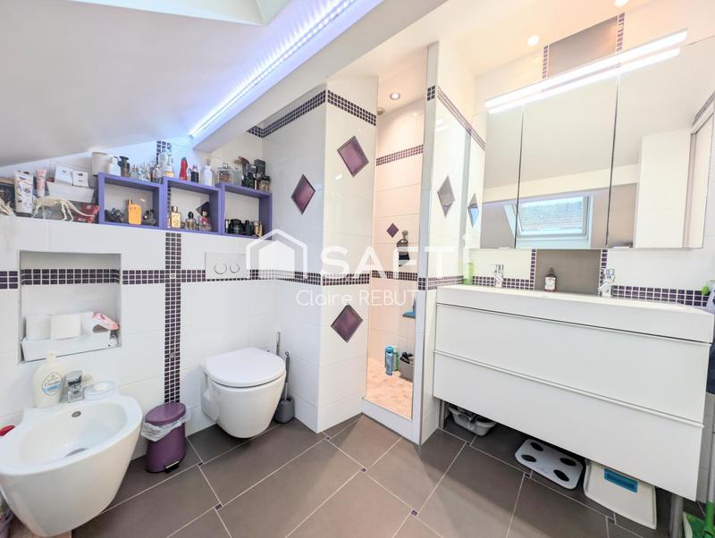 Maison - 126 m² - 6 pièces