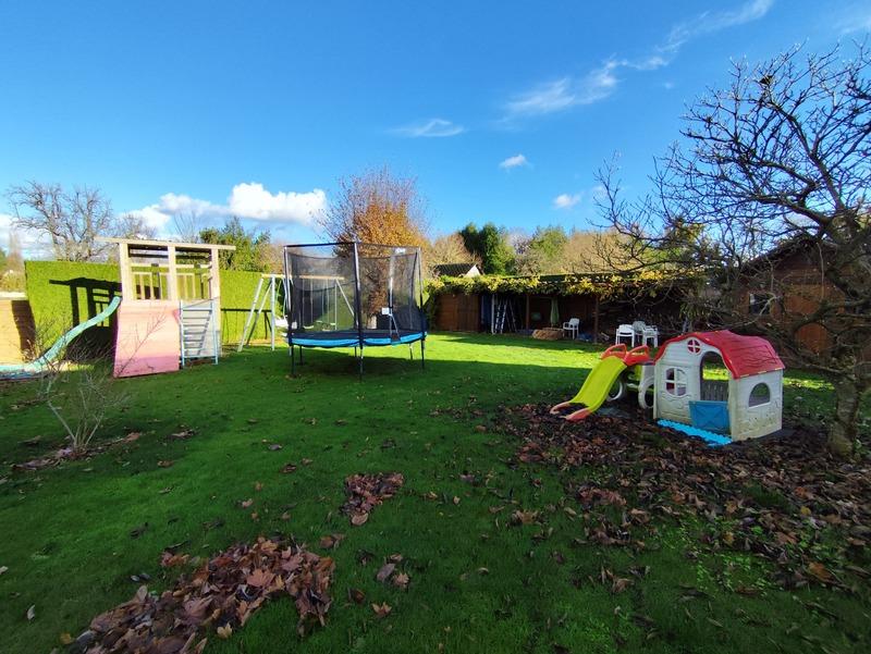 Maison - 103 m² - 4 pièces