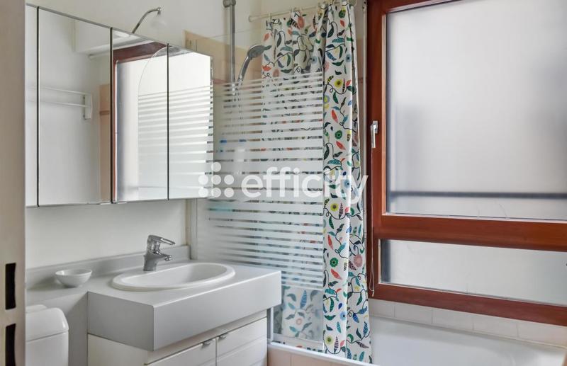 Appartement - 49 m² - 2 pièces