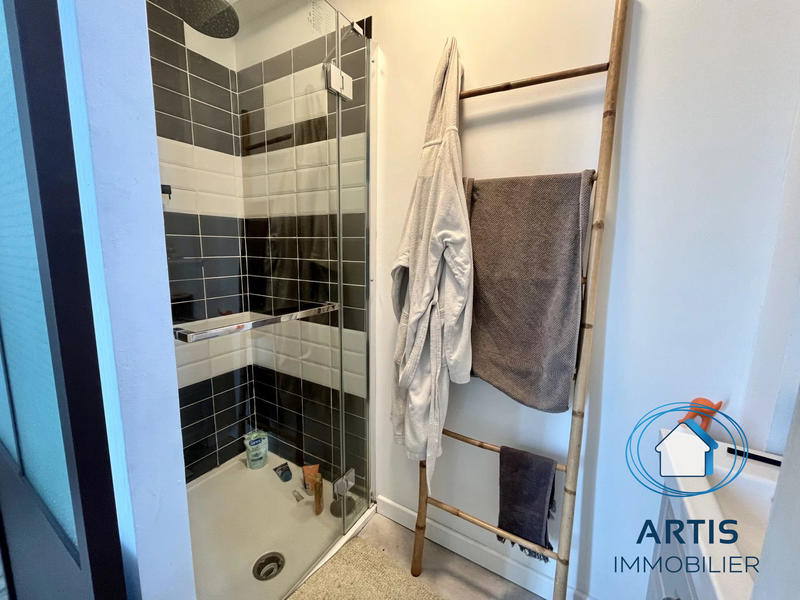 Appartement - 83 m² - 4 pièces