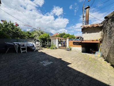 Appartement - 102 m² - 4 pièces