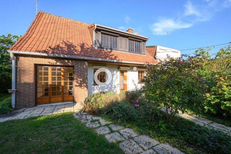 Maison - 102 m² - 5 pièces