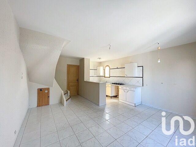 Maison - 205 m² - 7 pièces