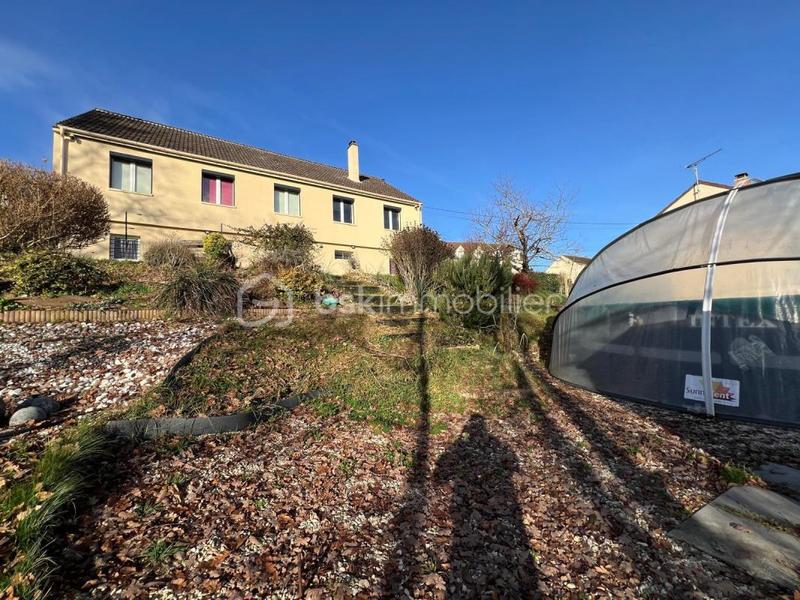 Maison - 127 m² - 7 pièces