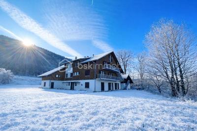 Appartement - 137 m² - 4 pièces