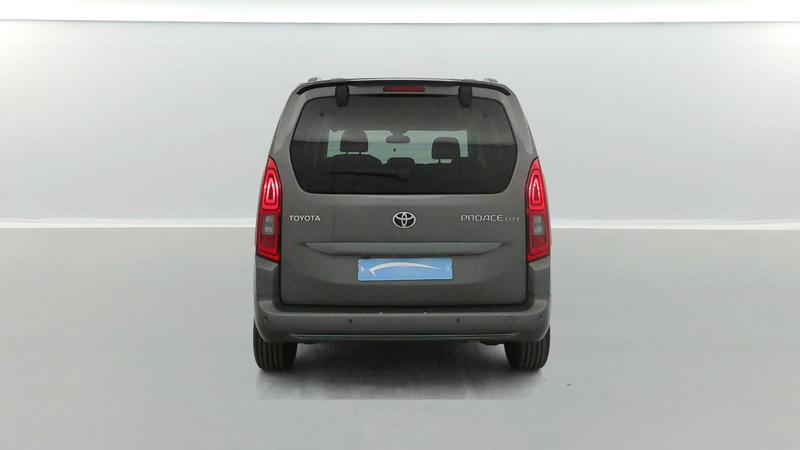 Toyota Proace Verso City Medium 1.2l 110 Vvt-i Bvm6 Executive 5p