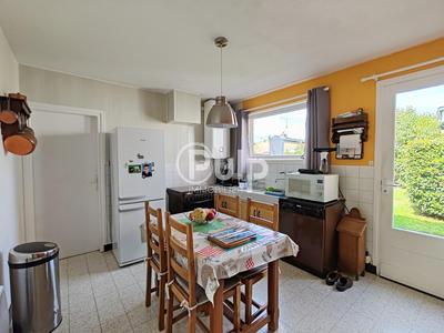 Maison - 95 m² - 4 pièces