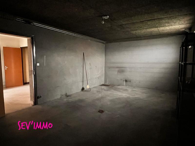 Maison - 205 m² - 5 pièces