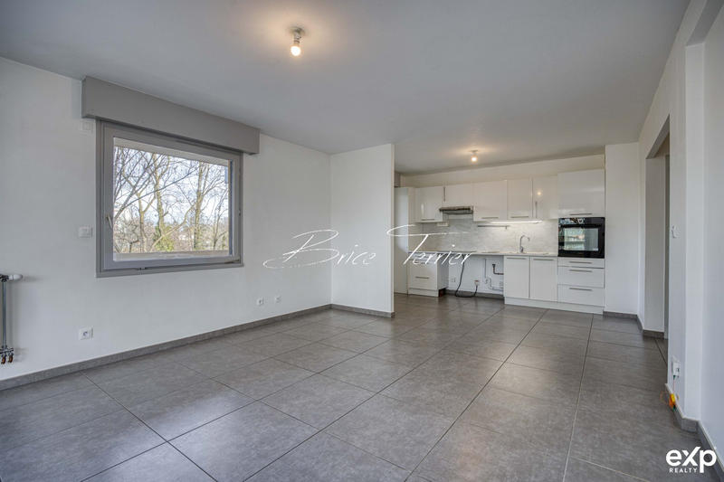 Appartement - 84 m² - 4 pièces